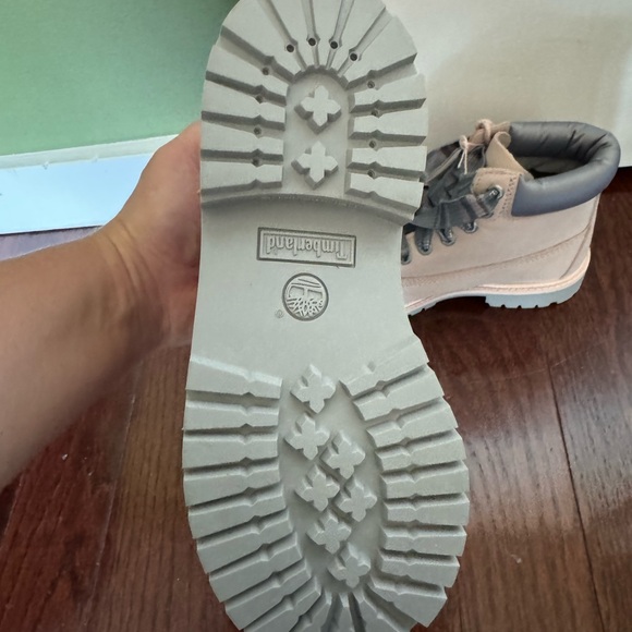 LITTLE KID'S TIMBERLAND PREMIUM WATERPROOF BOOT LIGHT PINK NUBUCK Size 2 - Picture 4 of 6